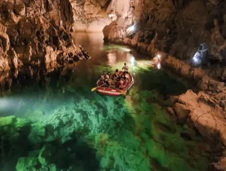 Altinbeşik Cave Tour